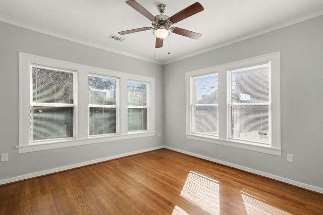 1901 Lexington Street, Houston, TX 77098