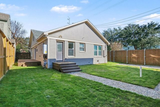 1901 Lexington Street, Houston, TX 77098