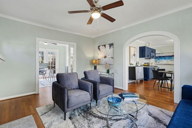 1901 Lexington Street, Houston, TX 77098