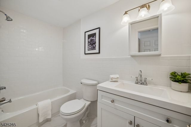 57 Church St, Unit C, South Orange Village Twp., NJ 07079