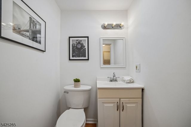 57 Church St, Unit C, South Orange Village Twp., NJ 07079