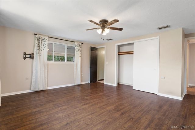 892 E Victoria Lane, Holder, FL 34445