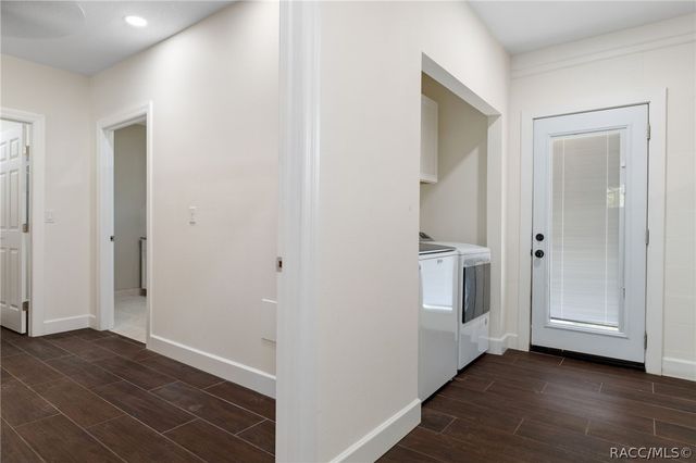892 E Victoria Lane, Holder, FL 34445