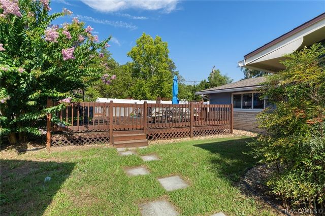 892 E Victoria Lane, Holder, FL 34445