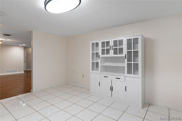 892 E Victoria Lane, Holder, FL 34445