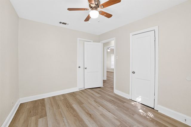 1933 Greenfield Avenue, Fort Worth, TX 76102