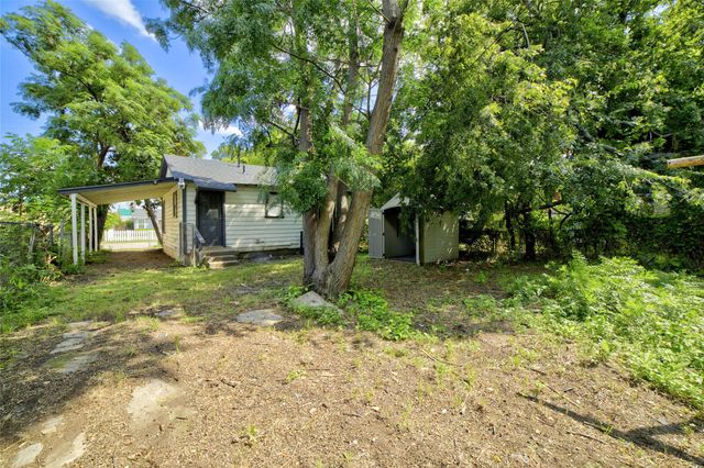 1933 Greenfield Avenue, Fort Worth, TX 76102