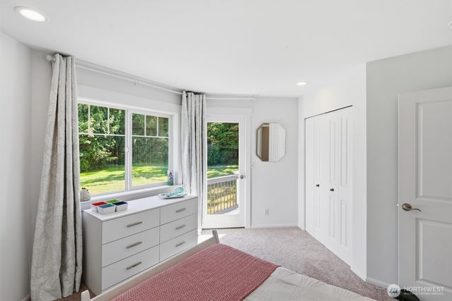 108 N Livingston Bay Road, Camano Island, WA 98282