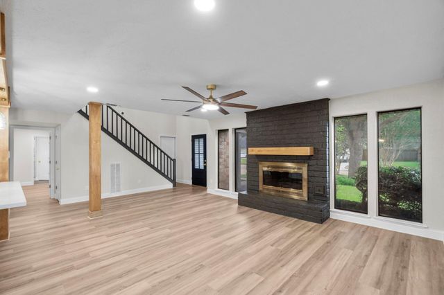 11118 Sagecountry Drive, Houston, TX 77089