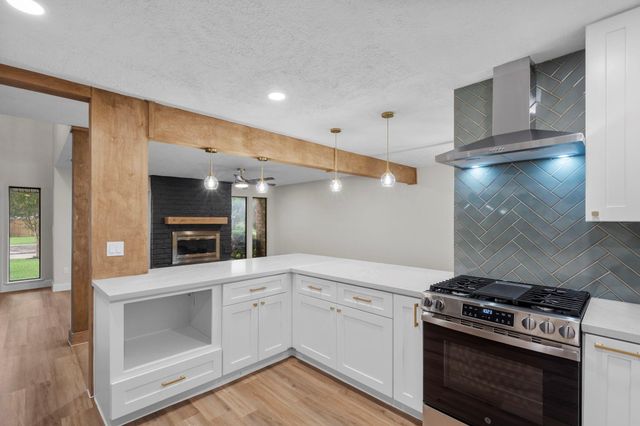 11118 Sagecountry Drive, Houston, TX 77089