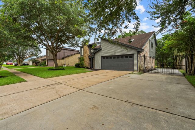 11118 Sagecountry Drive, Houston, TX 77089