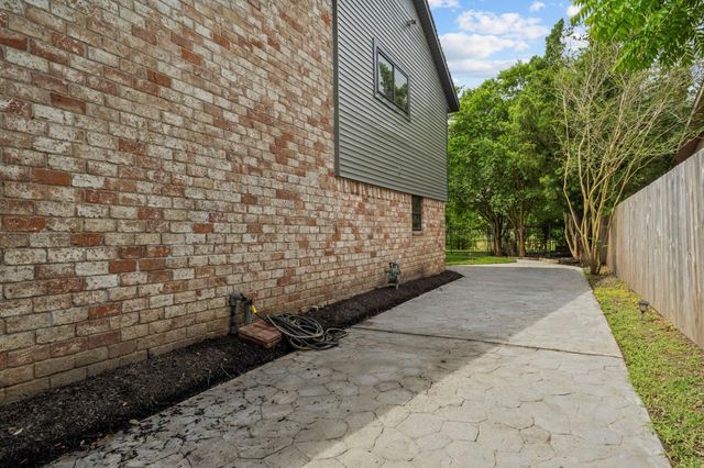 11118 Sagecountry Drive, Houston, TX 77089