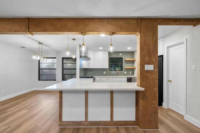 11118 Sagecountry Drive, Houston, TX 77089