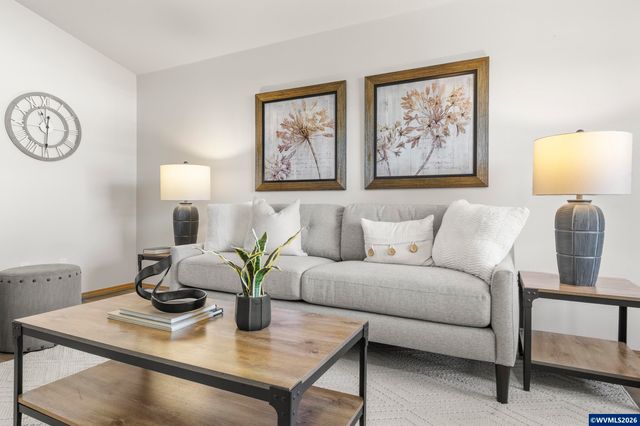 2572 Char Cir NW, Salem, OR 97304