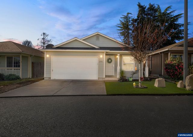 2572 Char Cir NW, Salem, OR 97304