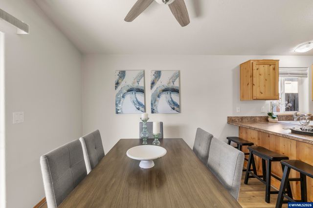 2572 Char Cir NW, Salem, OR 97304