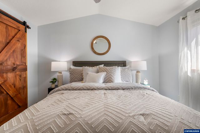 2572 Char Cir NW, Salem, OR 97304