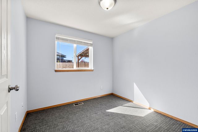 2572 Char Cir NW, Salem, OR 97304