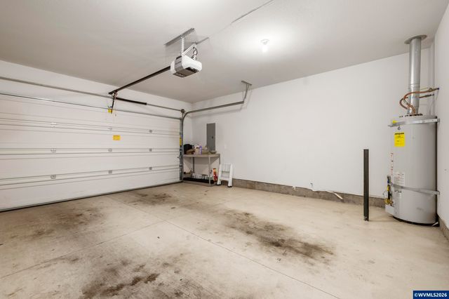 2572 Char Cir NW, Salem, OR 97304