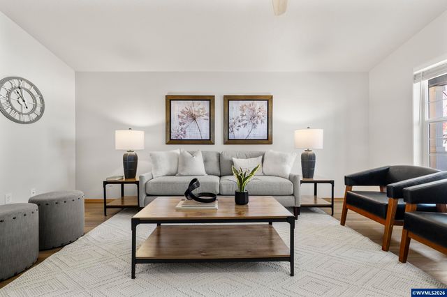 2572 Char Cir NW, Salem, OR 97304