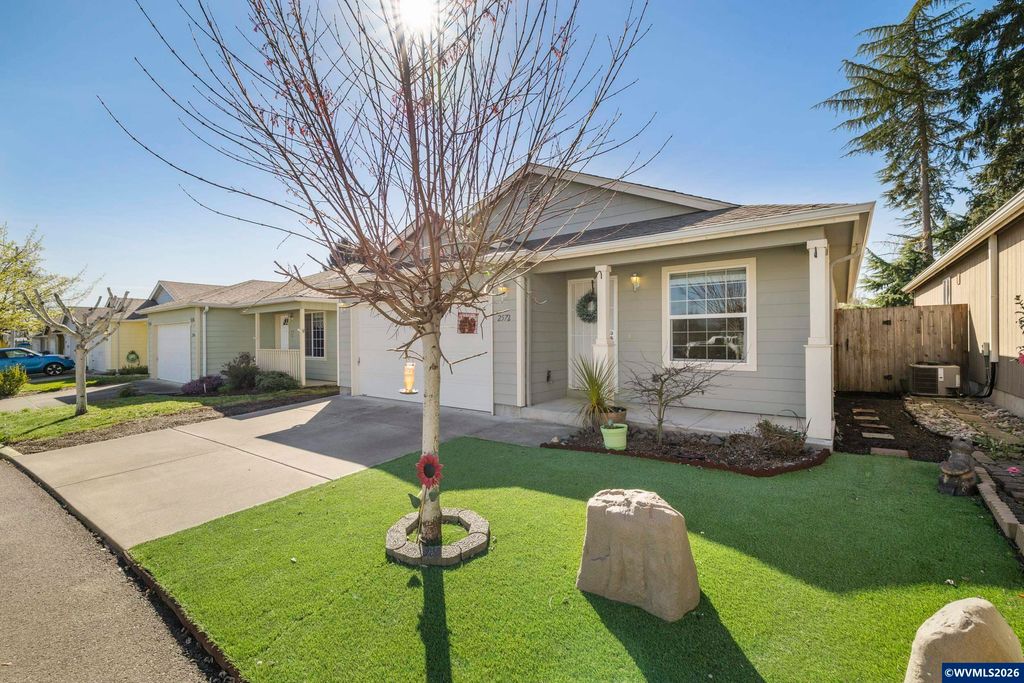 2572 Char Cir NW, Salem, OR 97304