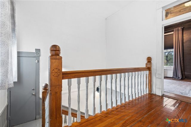 404 E 9th Avenue, Belton, TX 76513