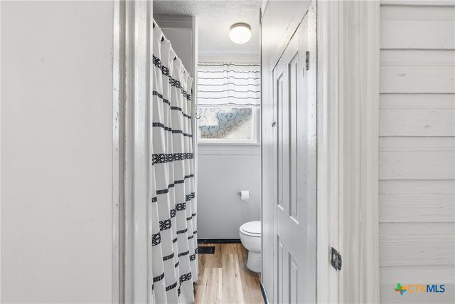 404 E 9th Avenue, Belton, TX 76513