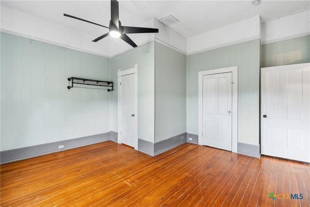 404 E 9th Avenue, Belton, TX 76513