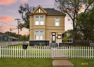 404 E 9th Avenue, Belton, TX 76513