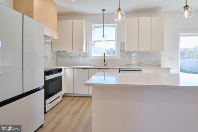 2330 W WHITEHALL RD, State College, PA 16801