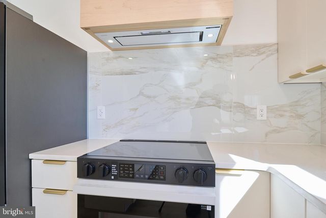 2330 W WHITEHALL RD, State College, PA 16801