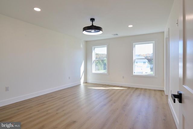 2330 W WHITEHALL RD, State College, PA 16801