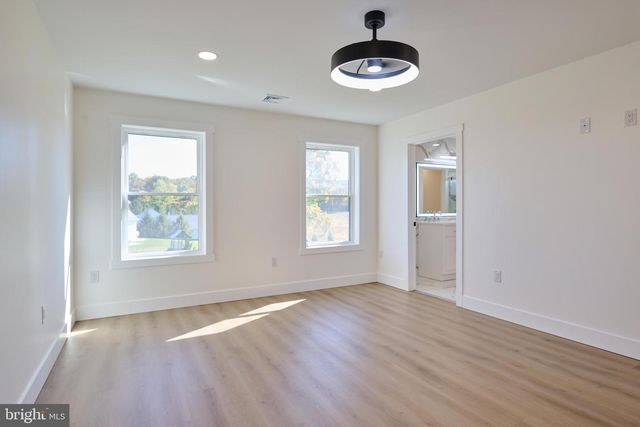 2330 W WHITEHALL RD, State College, PA 16801