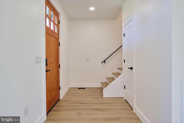 2330 W WHITEHALL RD, State College, PA 16801