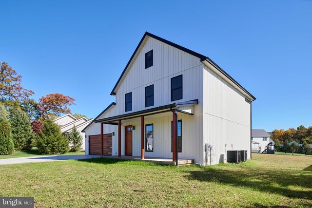 2330 W WHITEHALL RD, State College, PA 16801