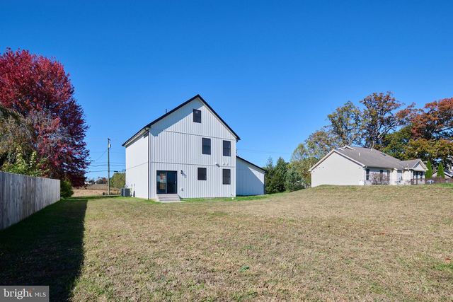 2330 W WHITEHALL RD, State College, PA 16801
