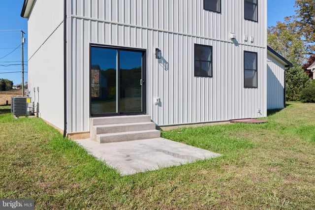 2330 W WHITEHALL RD, State College, PA 16801