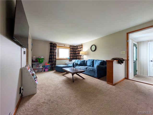 273 Rogers Avenue, Tonawanda, NY 14150