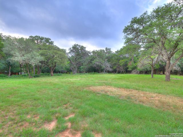 16602 Springhill, San Antonio, TX 78232