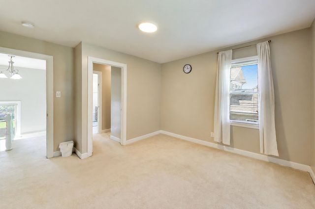 341 W Morris Avenue, Lombard, IL 60148