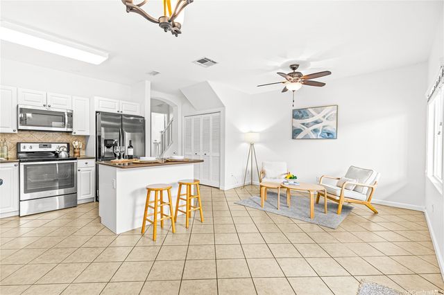 91-2109 Kaioli Street 303, Ewa Beach, HI 96706