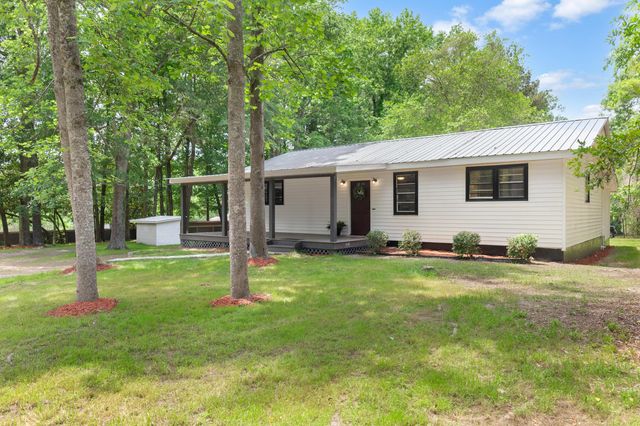 110 Poplar Grove Road, Cope, SC 29038