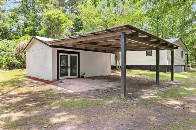 110 Poplar Grove Road, Cope, SC 29038