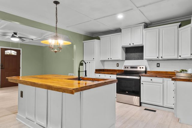 110 Poplar Grove Road, Cope, SC 29038