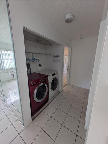 8033 NW 41st Ct 0, Sunrise, FL 33351