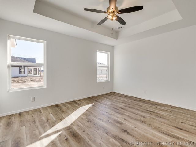 3400 E 153rd Place S, Bixby, OK 74008