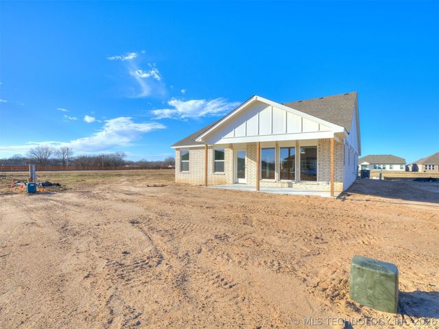 3400 E 153rd Place S, Bixby, OK 74008