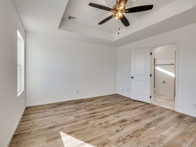 3400 E 153rd Place S, Bixby, OK 74008