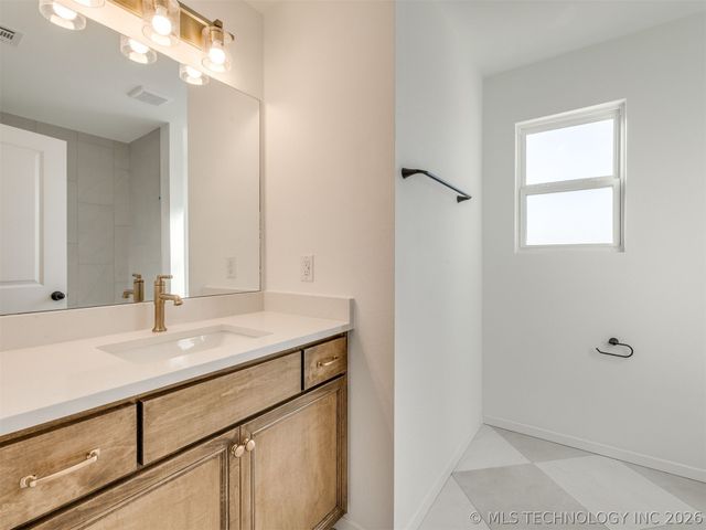 3400 E 153rd Place S, Bixby, OK 74008
