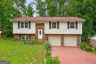 1476 Indian Forest Trail, Stone Mountain, GA 30083
